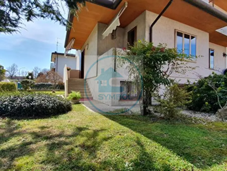 Immagine 32 di Casa trifamiliare in vendita  in VIA IPPOLLITO NIEVO a Mogliano Veneto