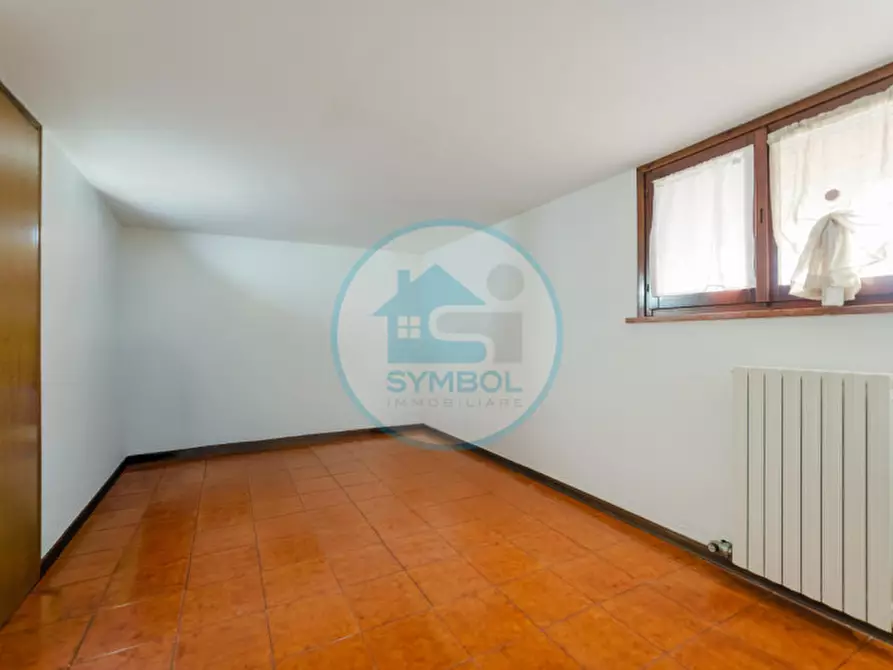 Immagine 60 di Casa trifamiliare in vendita  in VIA IPPOLLITO NIEVO a Mogliano Veneto