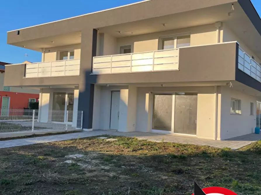 Immagine 3 di Casa bifamiliare in vendita  in Via Cavinetto san michele delle badesse a Borgoricco