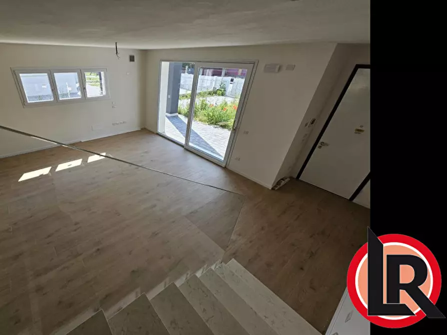 Immagine 9 di Casa bifamiliare in vendita  in Via Cavinetto san michele delle badesse a Borgoricco
