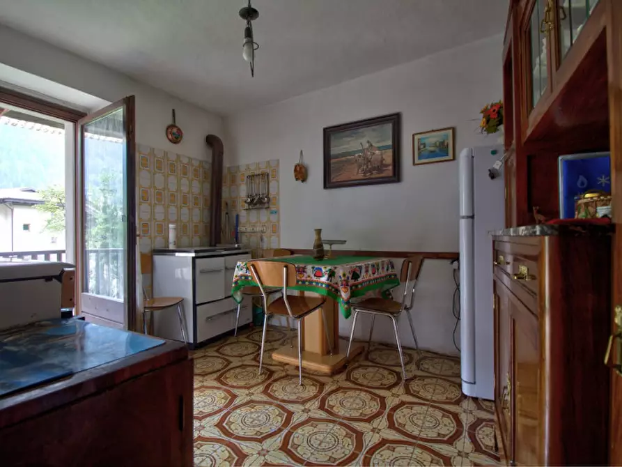 Immagine 4 di Casa indipendente in vendita  in Via Milano a Strembo