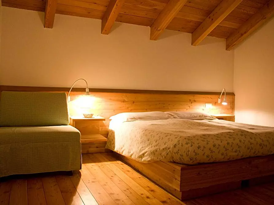 Immagine 4 di Hotel in vendita  a Giustino