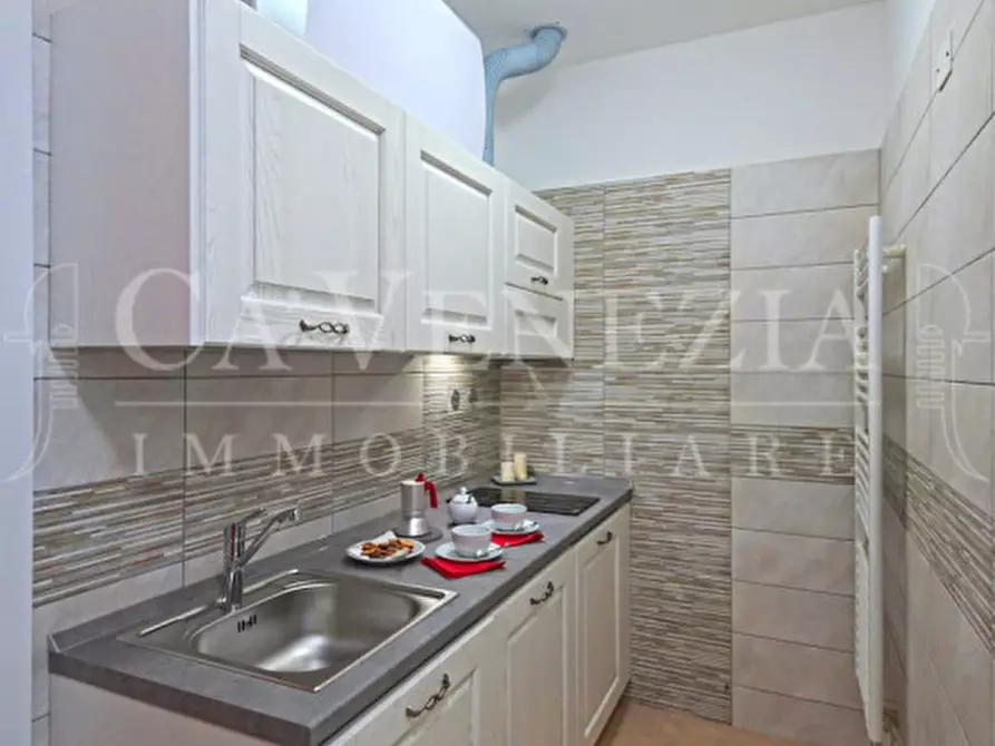 Immagine 17 di Palazzo in vendita  in San Marcuola a Venezia