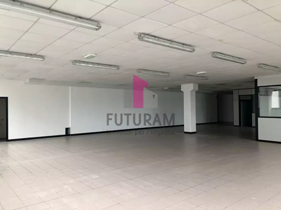 Immagine 6 di Ufficio in affitto  in Via Fermi a Piazzola Sul Brenta