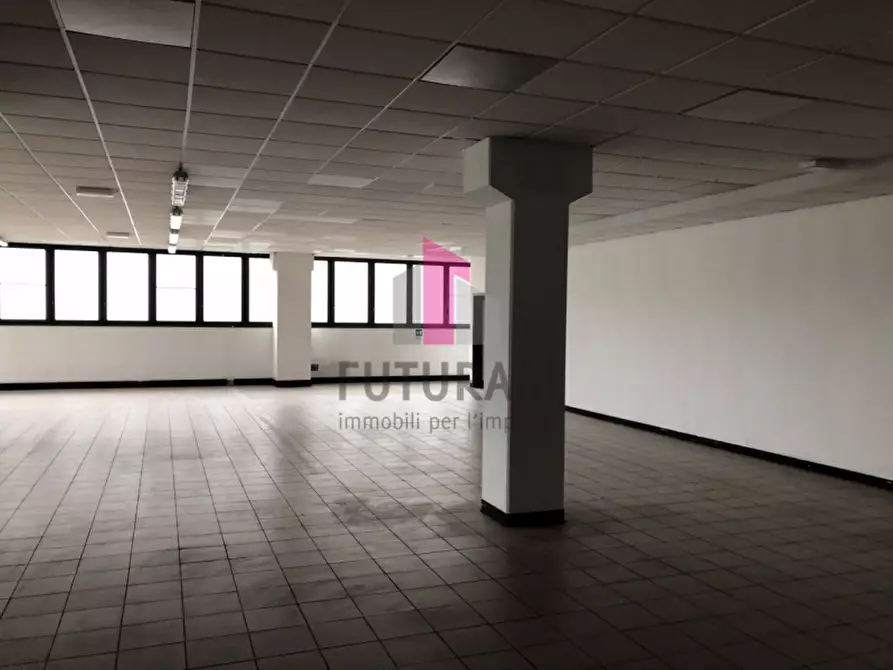 Immagine 7 di Ufficio in affitto  in Via Fermi a Piazzola Sul Brenta