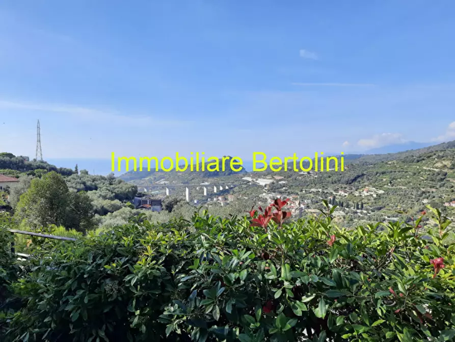 Immagine 11 di Villa in vendita  in BORDIGHERA Sasso a Bordighera