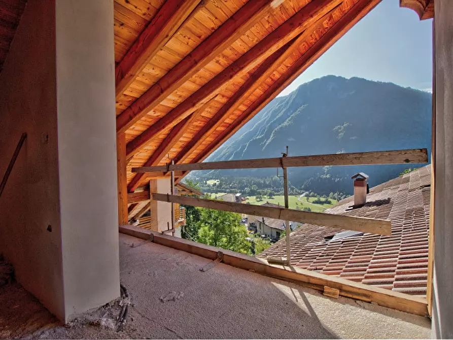 Immagine 10 di Appartamento in vendita  in Via Scaricle a Tre Ville