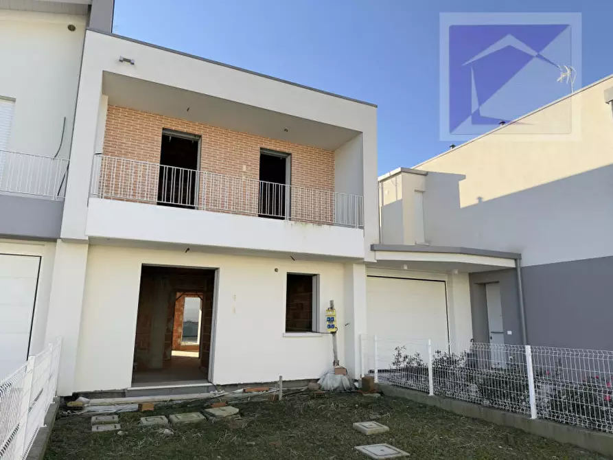 Immagine 4 di Casa quadrifamiliare in vendita  a Massanzago