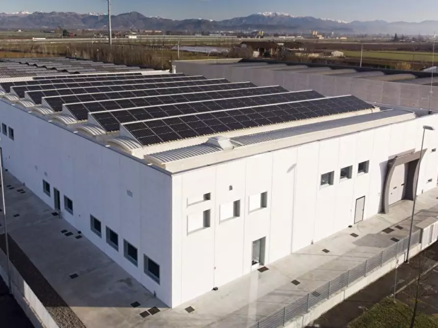 Immagine 2 di Capannone industriale in vendita  in VIA campo Maggiore a Rovato