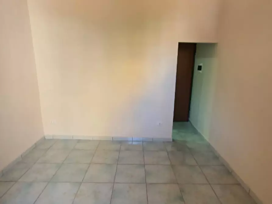 Immagine 3 di Appartamento in affitto  in Via Materdei 23 a Napoli