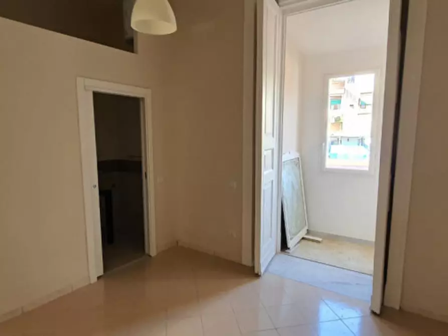 Immagine 13 di Appartamento in affitto  in Via Materdei 73 a Napoli