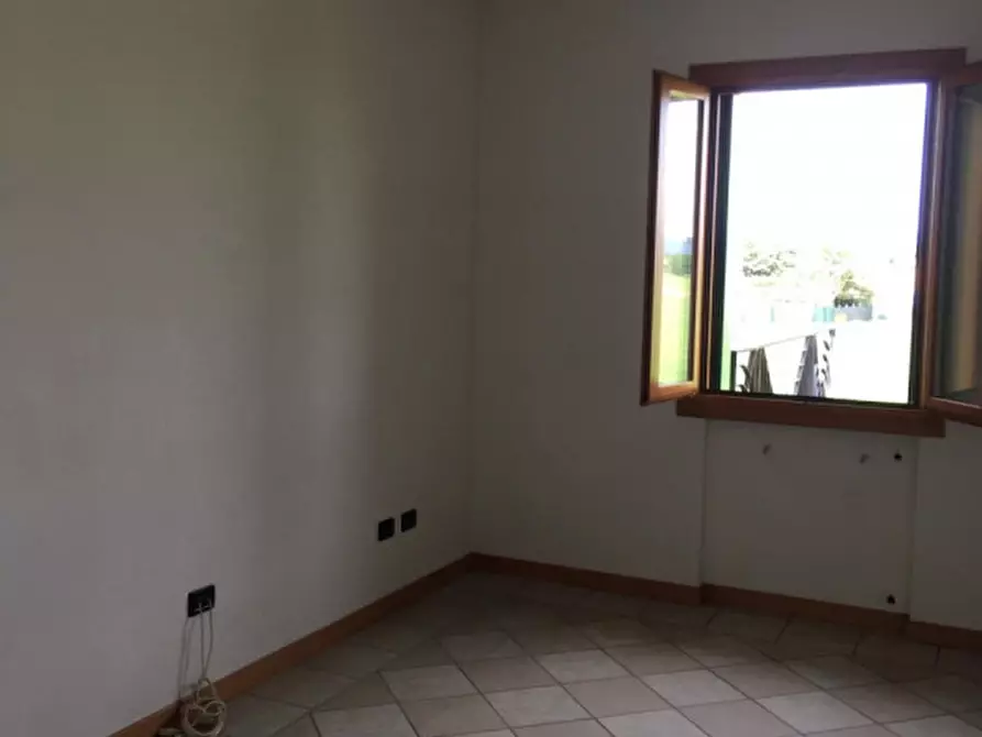 Immagine 5 di Villetta a schiera in vendita  in via arzarello a Borgo Veneto