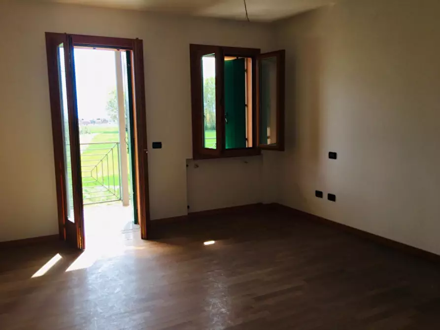 Immagine 11 di Villetta a schiera in vendita  in via arzarello a Borgo Veneto