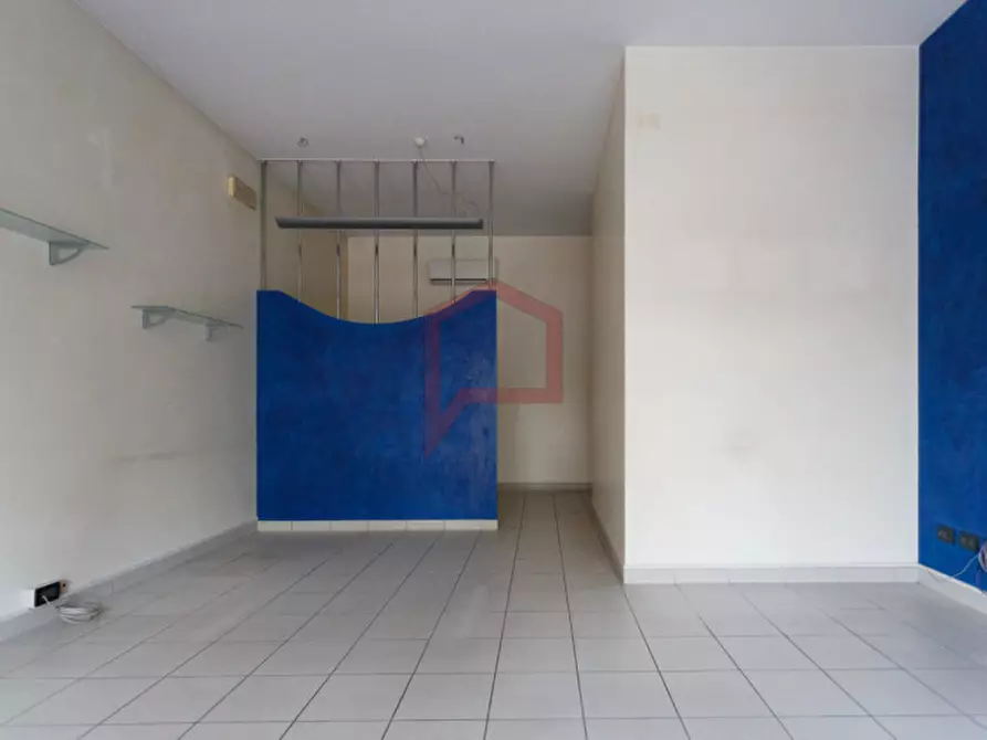 Immagine 4 di Negozio in affitto  in Salzano a Salzano