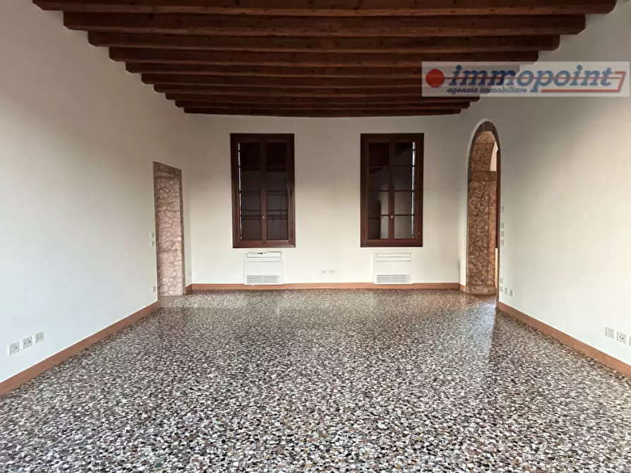 Immagine 25 di Palazzo in affitto  in Via Passalacqua 3 a Bassano Del Grappa