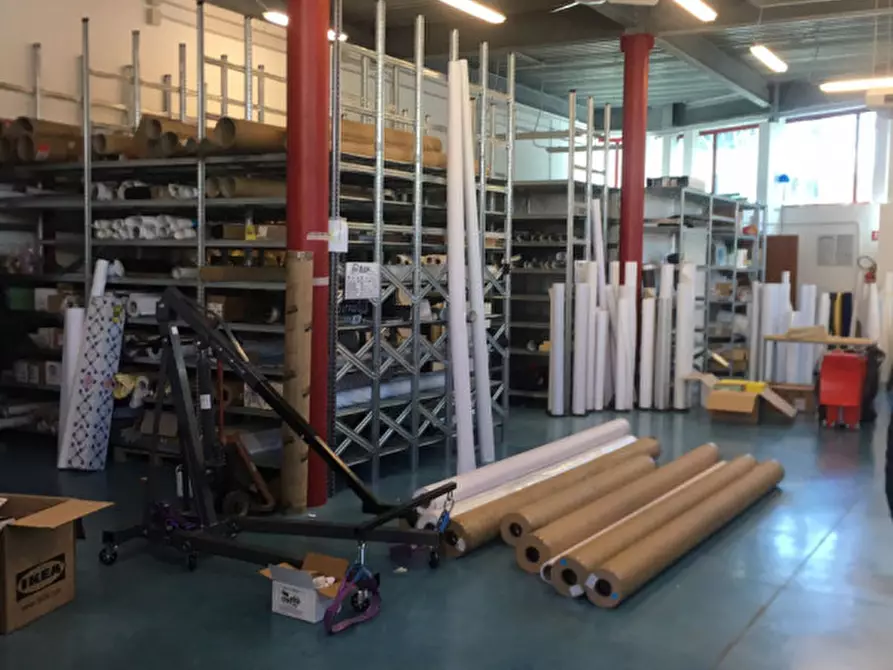 Immagine 2 di Magazzino in affitto  in via Cavllotti a Montesilvano