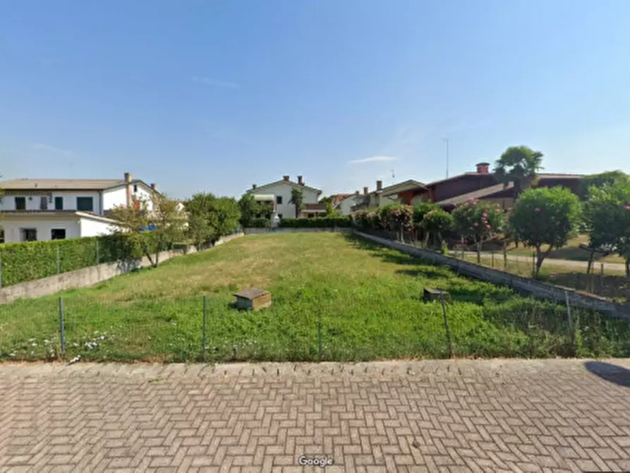 Immagine 2 di Terreno in vendita  in Via Alto Adige a Camponogara