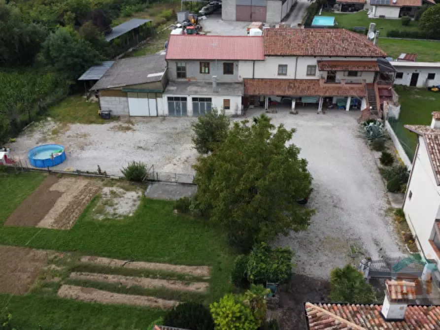Immagine 1 di Casa bifamiliare in vendita  in Via dei Banduzzi 10/a a Bagnaria Arsa
