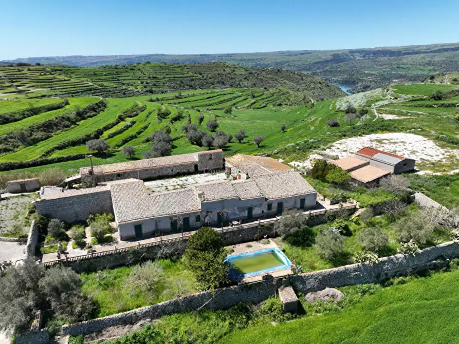 Immagine 2 di Villa in vendita  in VAL DI NOTO a Noto