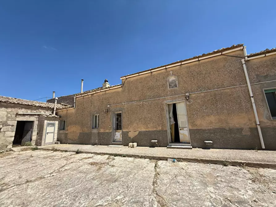 Immagine 6 di Villa in vendita  in VAL DI NOTO a Noto