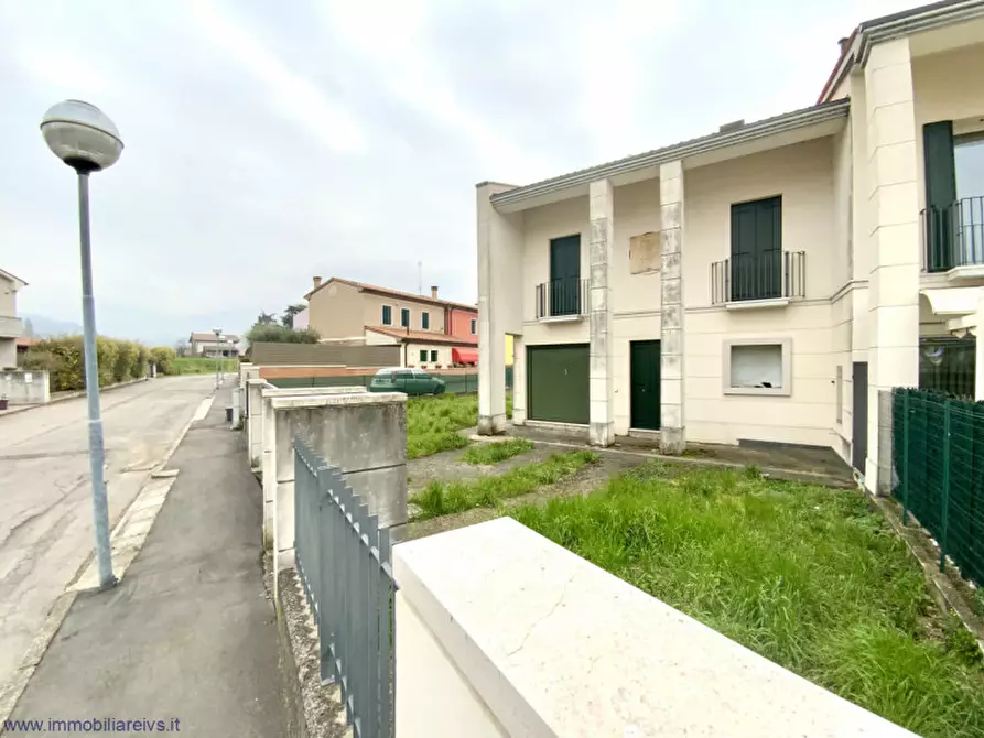 Immagine 1 di Villetta a schiera in vendita  a Vo