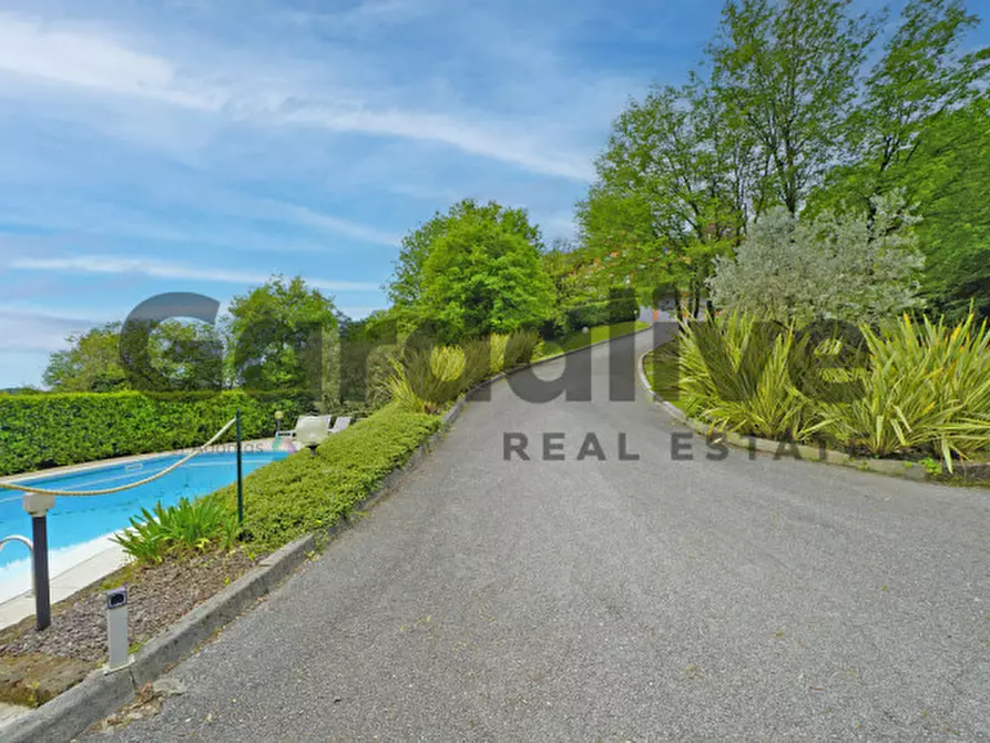 Immagine 3 di Appartamento in vendita  in Via dei colli 5 a Soiano Del Lago