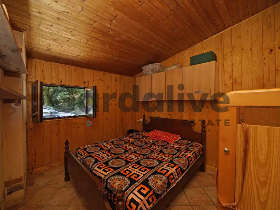 Immagine 15 di Casa indipendente in vendita  in Via Trieste a Calvagese Della Riviera