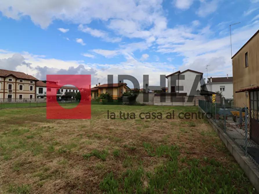 Immagine 3 di Terreno in vendita  in VASCON DI CARBONERA a Carbonera