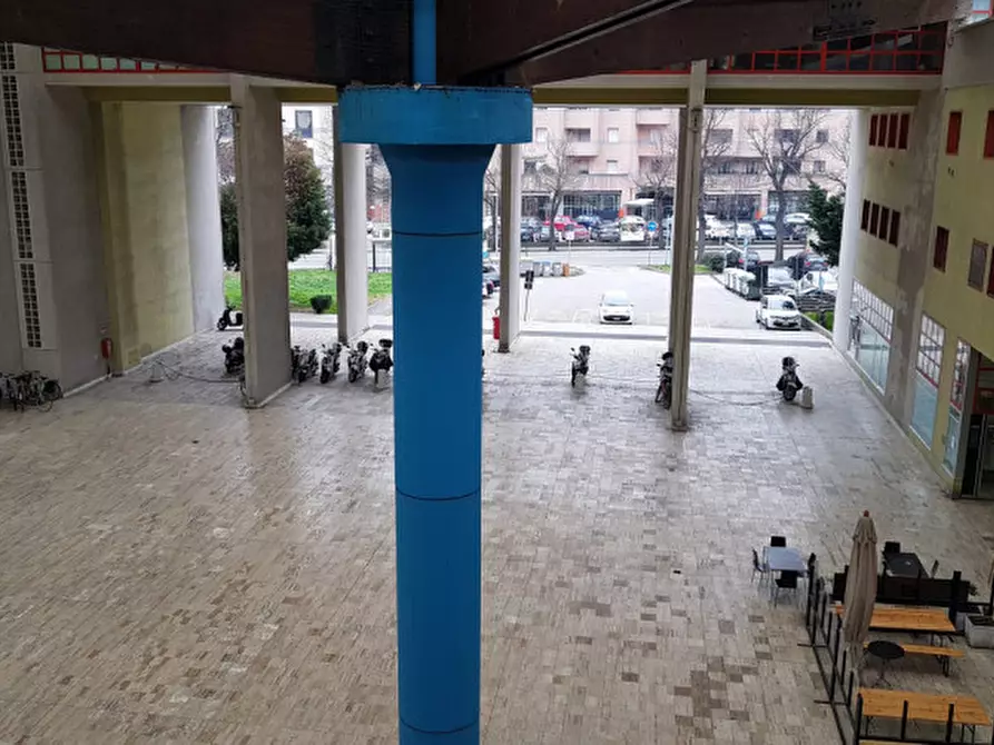 Immagine 15 di Ufficio in affitto  in Passaggio Fratelli Benelli a Pesaro