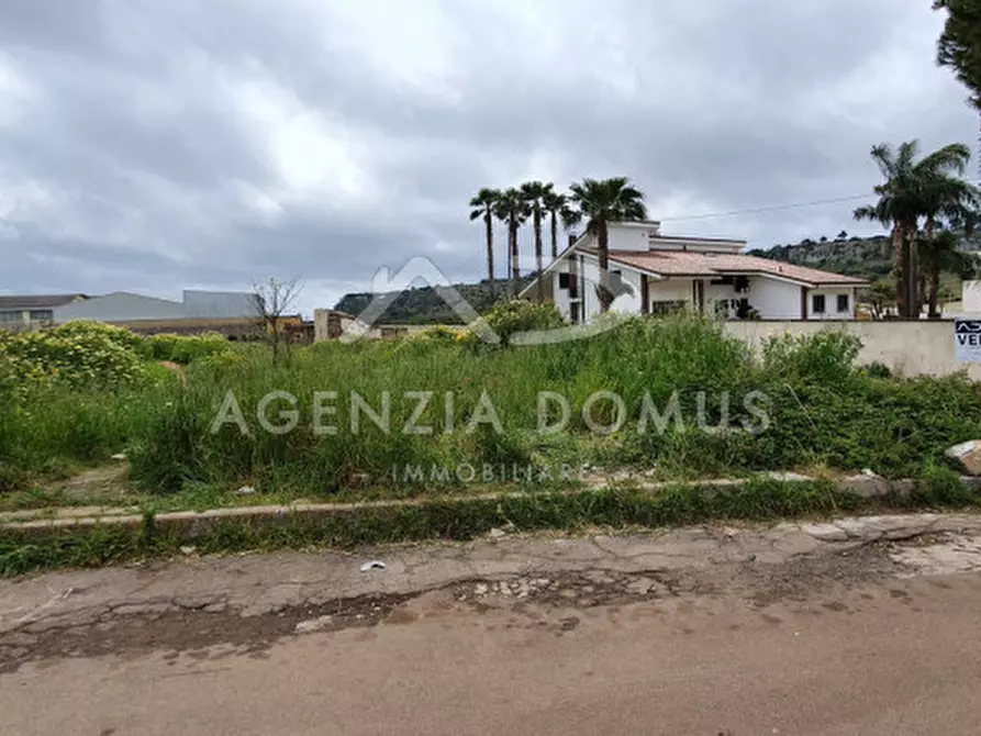 Immagine 2 di Terreno in vendita  in Via G. Pascoli a Alliste