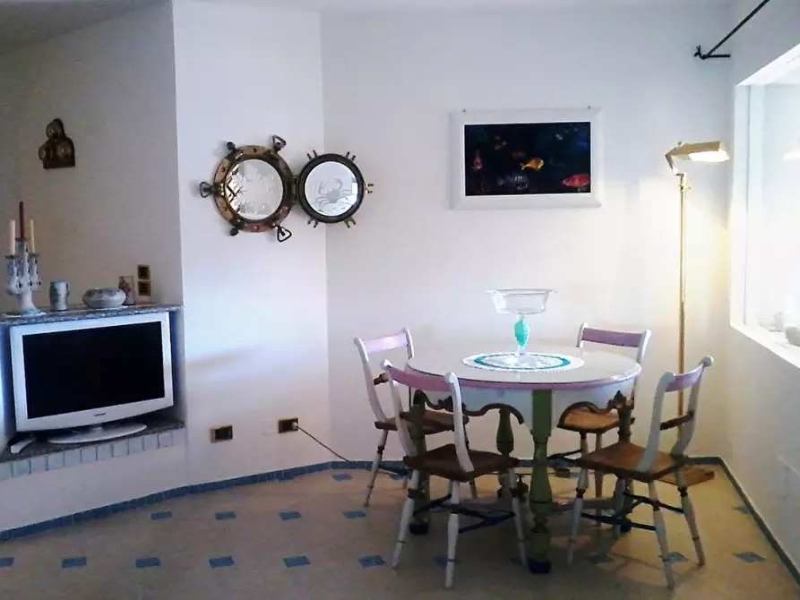 Immagine 11 di Appartamento in vendita  a Arzachena