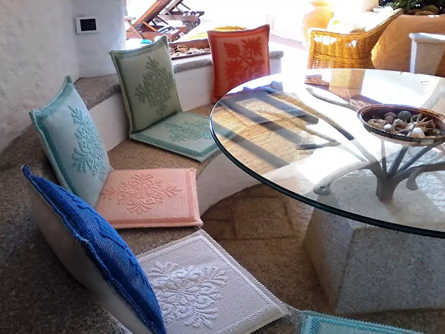 Immagine 14 di Appartamento in vendita  a Arzachena