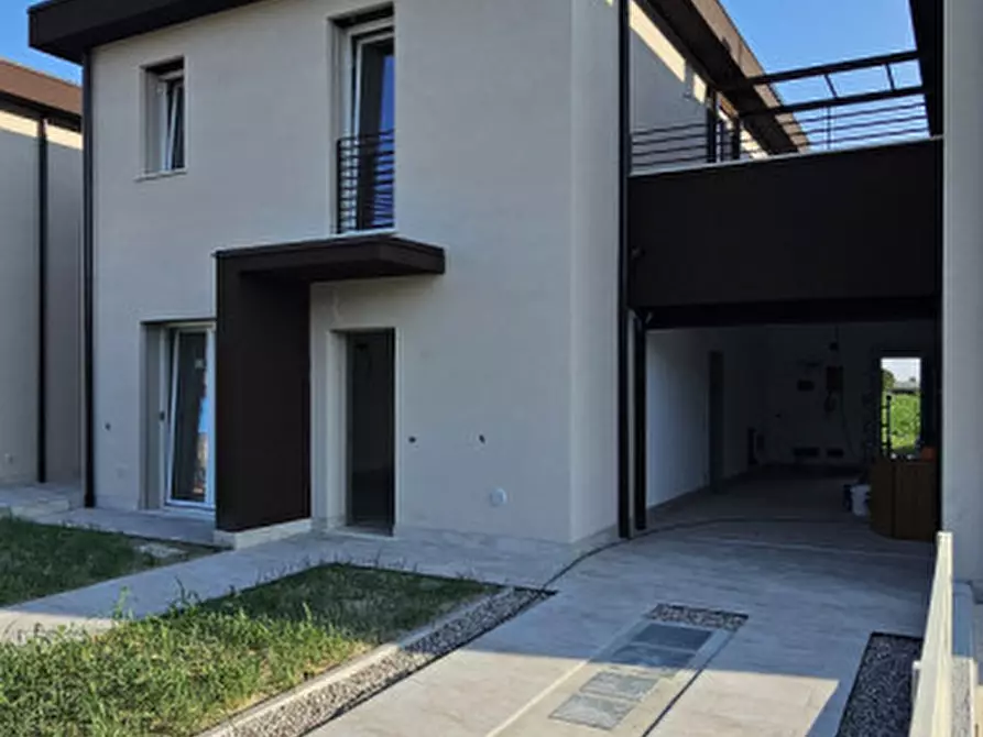 Immagine 3 di Villetta a schiera in vendita  a Ronco All'adige