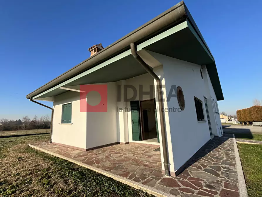 Immagine 1 di Casa indipendente in vendita  a Silea