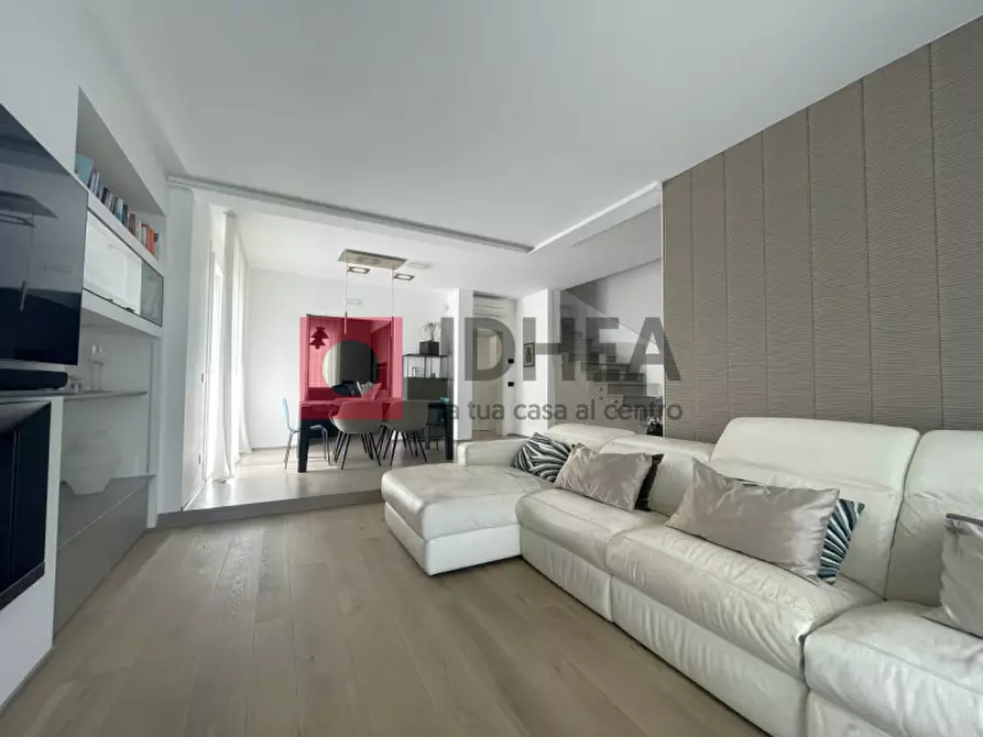 Immagine 1 di Villa in vendita  a Silea