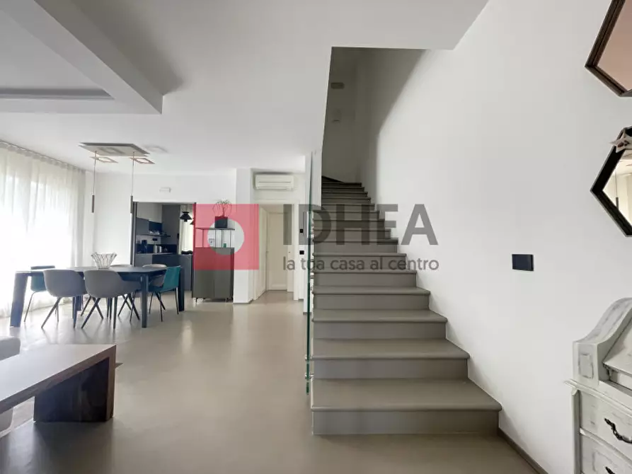 Immagine 3 di Villa in vendita  a Silea