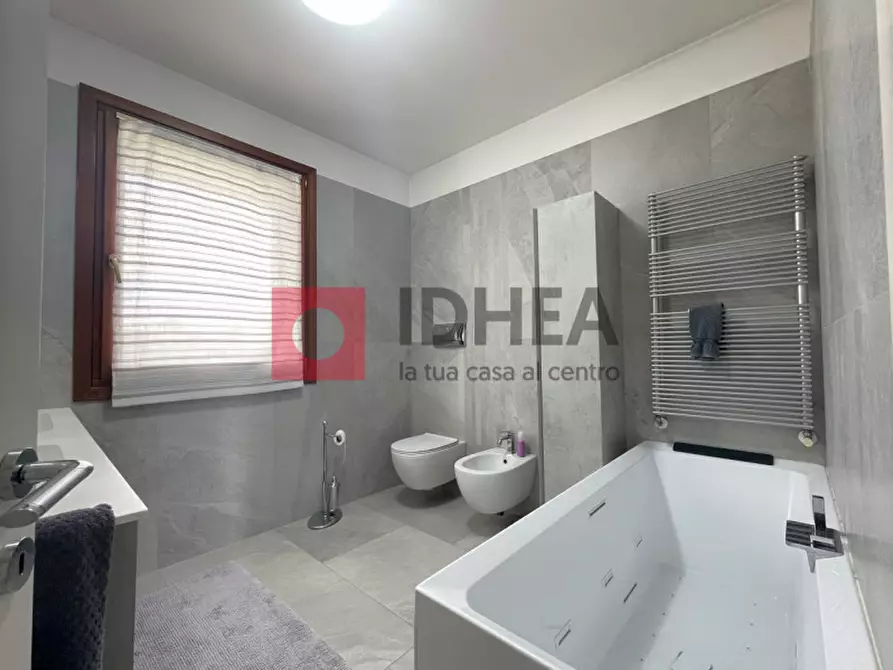 Immagine 27 di Villa in vendita  a Silea