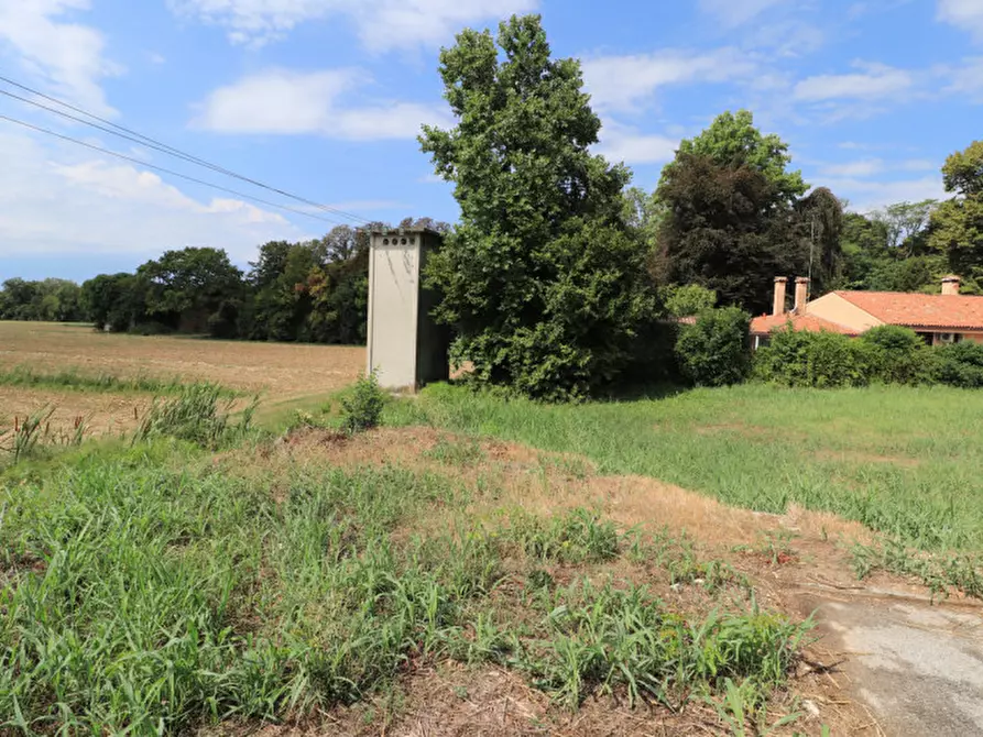 Immagine 3 di Terreno in vendita  a Casier