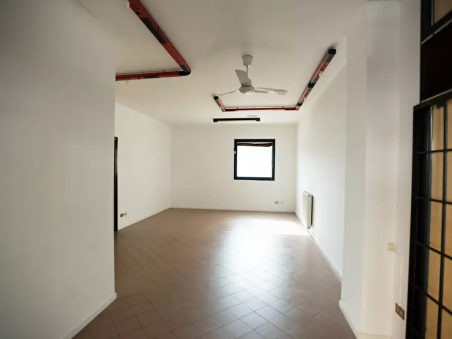 Immagine 7 di Negozio in affitto  in via dell'ippodromo a Padova