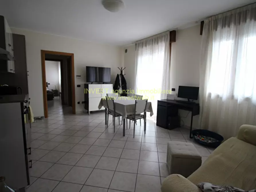 Immagine 2 di Appartamento in affitto  in Via Don G. Sambo a Rosolina