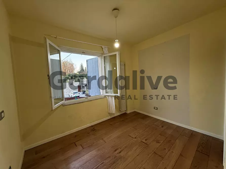 Immagine 10 di Appartamento in vendita  in Via della Sorgente a Polpenazze Del Garda