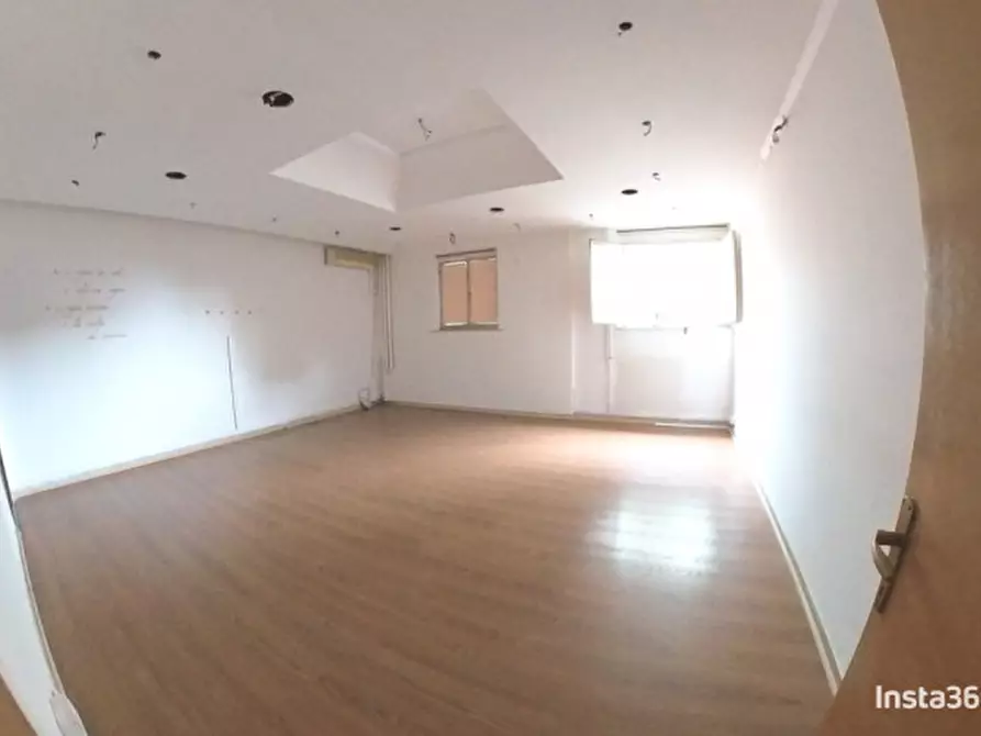 Immagine 3 di Magazzino in affitto  in Via del Salice a Terni