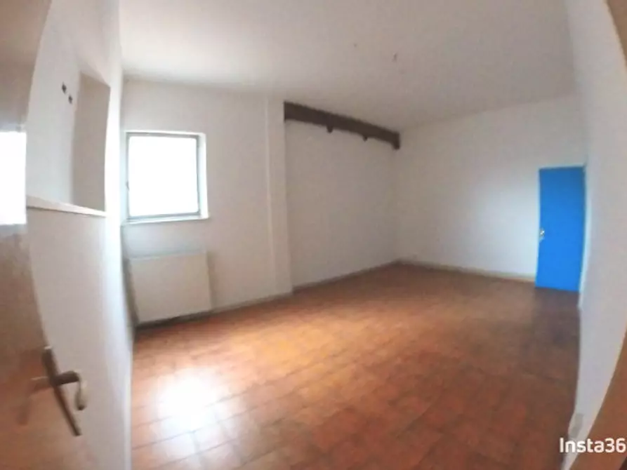 Immagine 5 di Magazzino in affitto  in Via del Salice a Terni