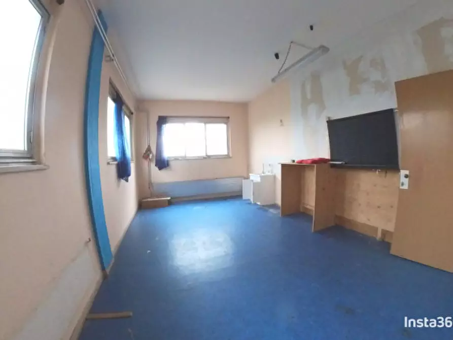 Immagine 8 di Magazzino in affitto  in Via del Salice a Terni