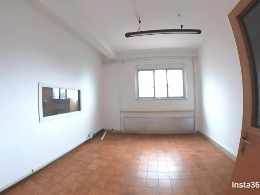 Immagine 9 di Magazzino in affitto  in Via del Salice a Terni