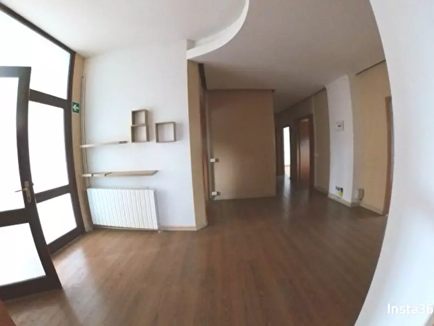 Immagine 11 di Magazzino in affitto  in Via del Salice a Terni