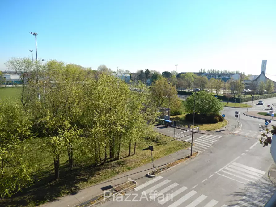 Immagine 2 di Appartamento in vendita  in Via Giuseppe Parini a Piove Di Sacco