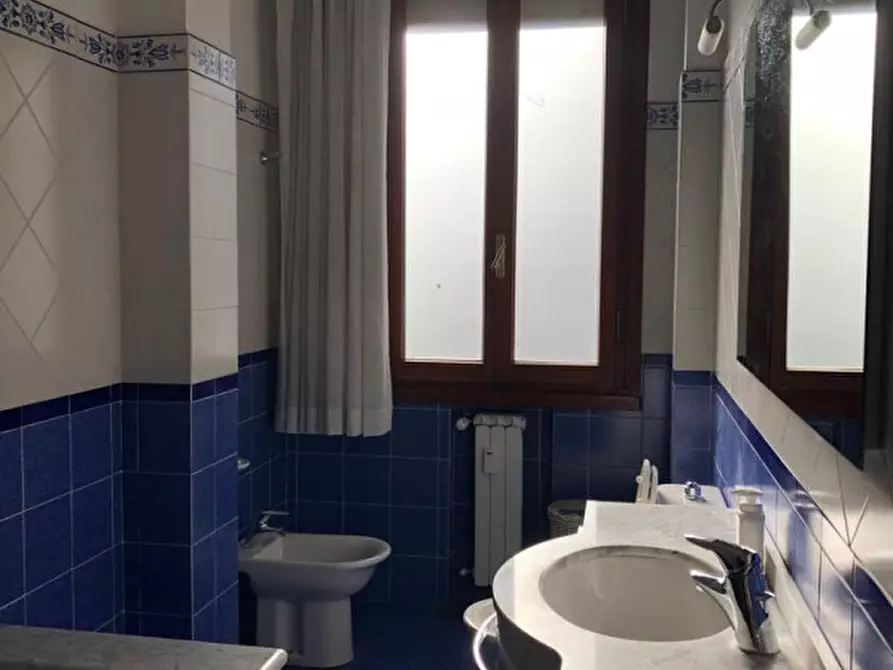 Immagine 8 di Appartamento in affitto  in VIA CAVALCANTI a Firenze