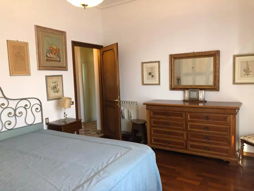 Immagine 12 di Appartamento in affitto  in VIA CAVALCANTI a Firenze