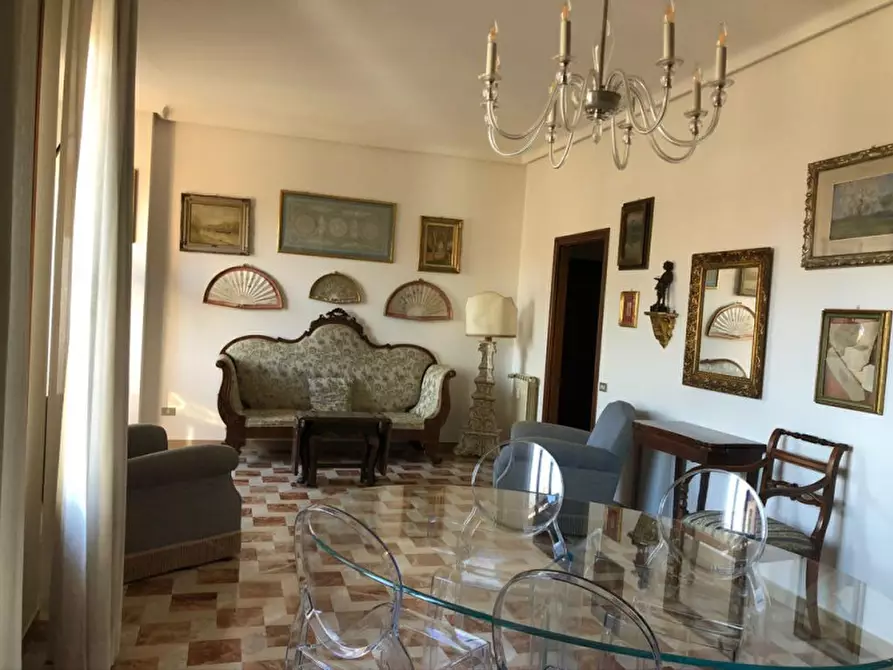 Immagine 21 di Appartamento in affitto  in VIA CAVALCANTI a Firenze